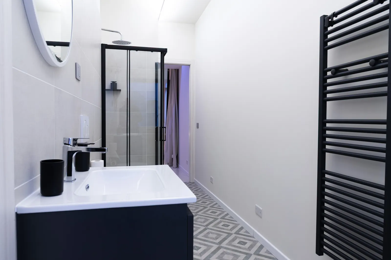 Minghetti Family — Bagno